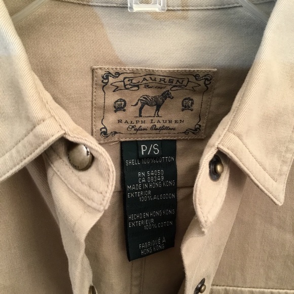 Lauren Back County Outfitters shirt, size SP, epilates, vents, snap closure - Picture 4 of 4